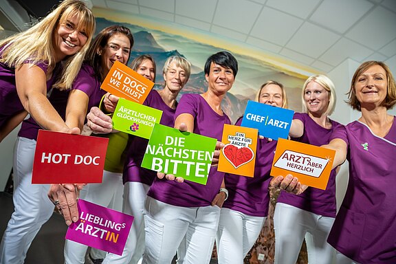 AE1224_Ärztin_Arzt_für_Allgemeinmedizin.jpg  