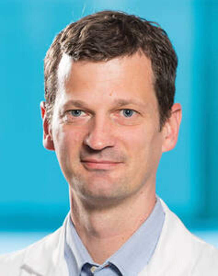 Herr Priv. Doz. Dr. Med. Holger Hinrichsen Univ.-Doz. Dr. Weltermann & Priv.-Doz. Dr. Rumpold / Ordensklinikum